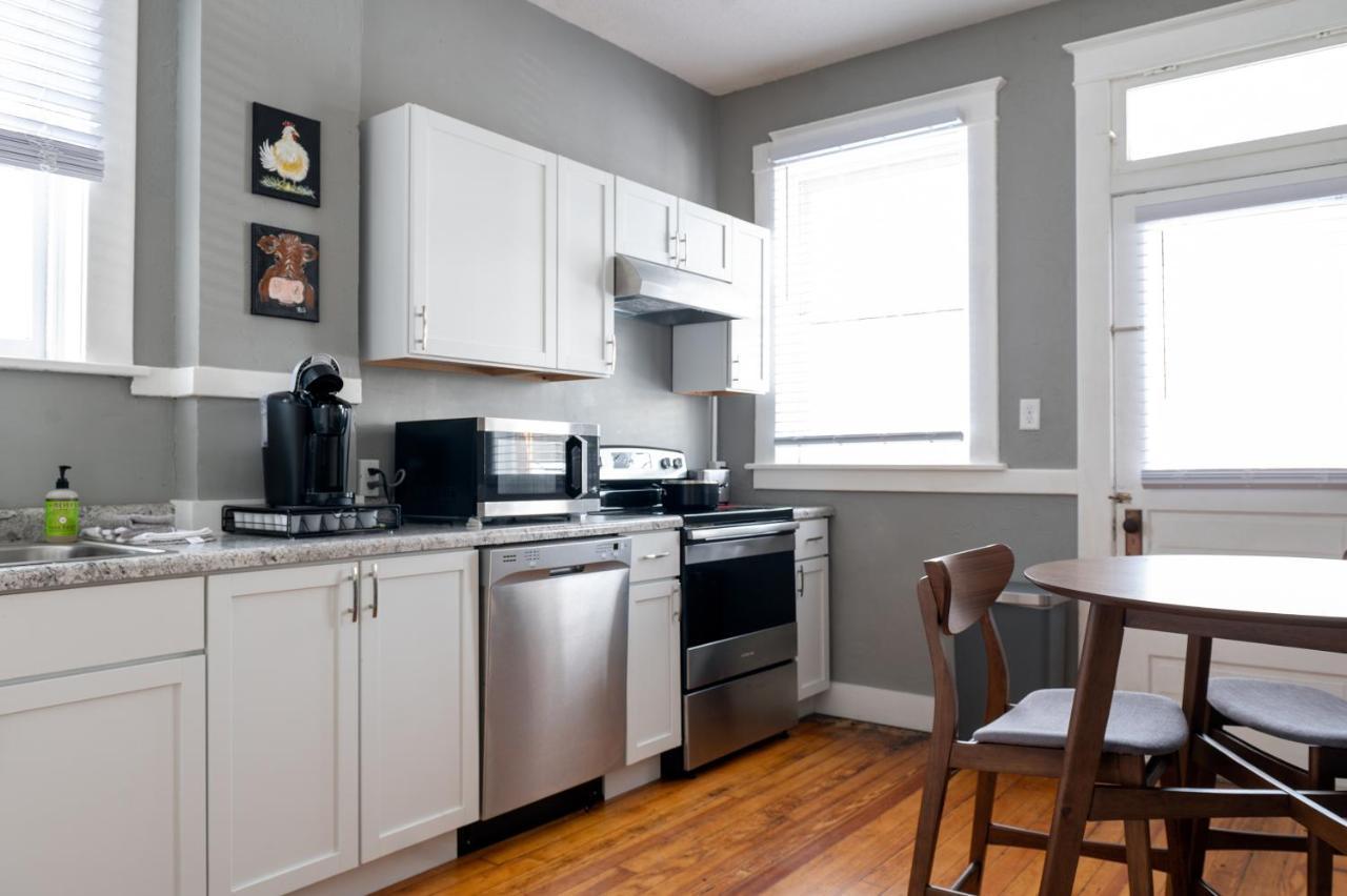 Updated 3 Bedroom Unit With Balcony! Cape Girardeau Εξωτερικό φωτογραφία