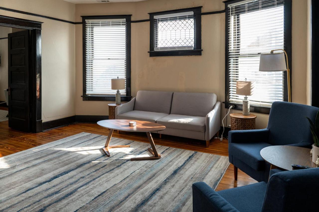 Updated 3 Bedroom Unit With Balcony! Cape Girardeau Εξωτερικό φωτογραφία